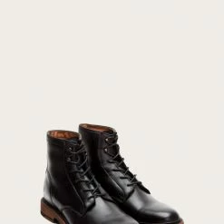 The Frye Company Men James Lace Up
