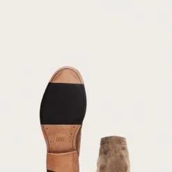 The Frye Company Paul Chukka SHOES