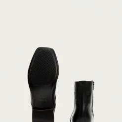 The Frye Company Smith Inside Zip 12 The Frye Company Smith Inside Zip