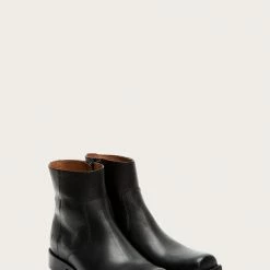 The Frye Company Smith Inside Zip