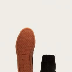 The Frye Company Essex Chukka Men