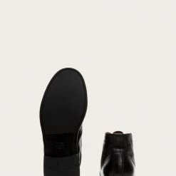 The Frye Company Men Murray Chukka