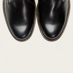 The Frye Company Men James Chukka