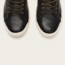 The Frye Company Walker Midlace