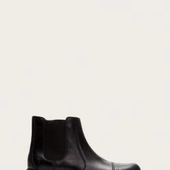 The Frye Company Men Griffin Chelsea