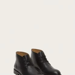 The Frye Company Sam Chukka