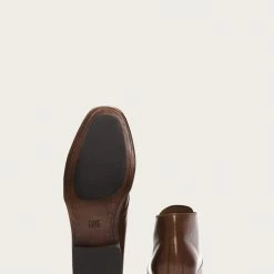 The Frye Company Weston Chukka