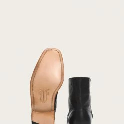 The Frye Company Men Emmett Inside Zip