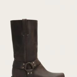 The Frye Company Harness 12R Wide Width SHOES