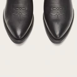 The Frye Company Men Bruce Pull On