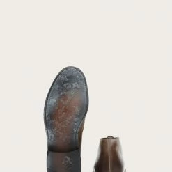 The Frye Company James Chukka